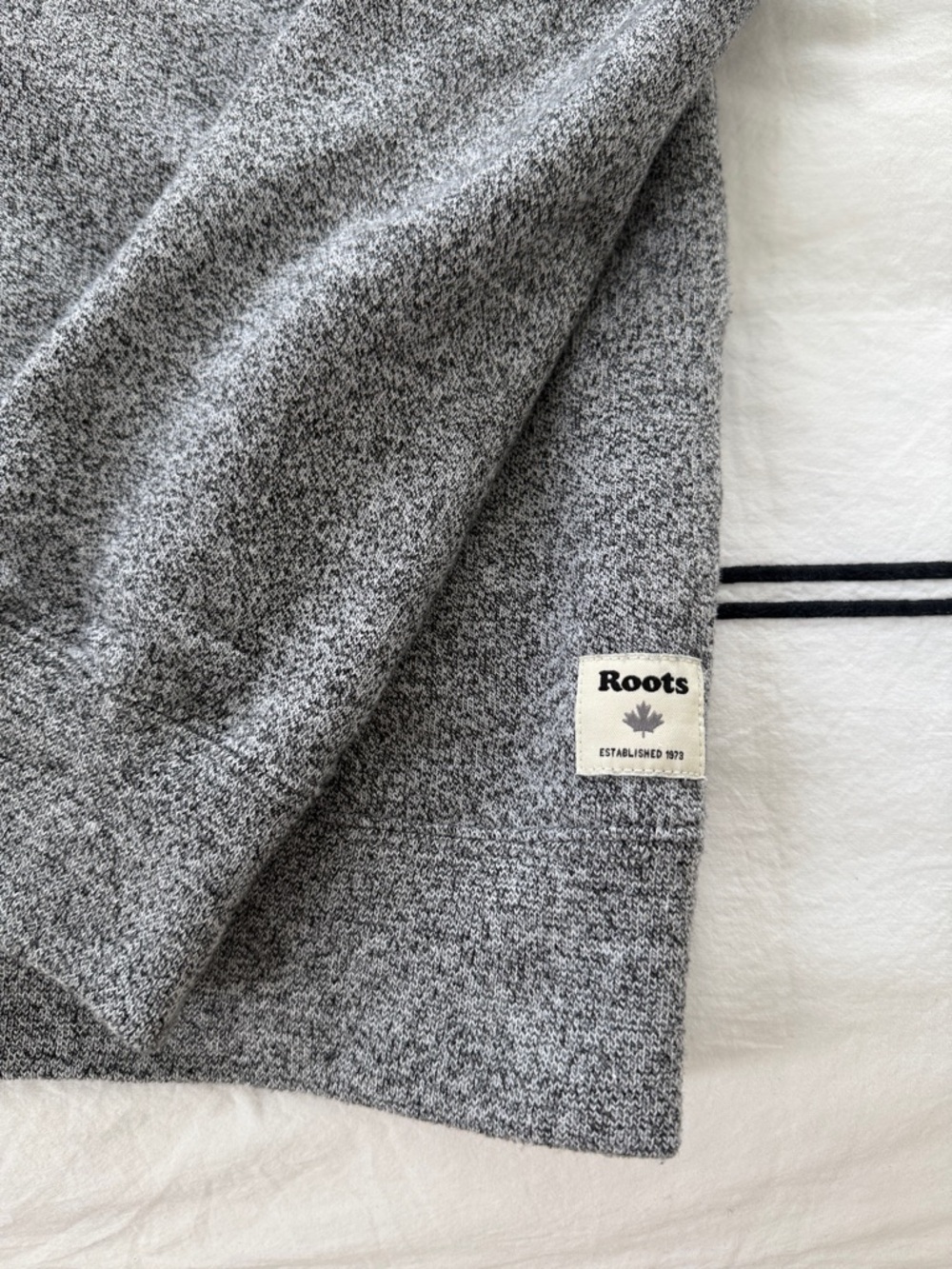 Roots Men's Grey Whistler Quarter Zip Sweater Size XS - Picture 4 of 7